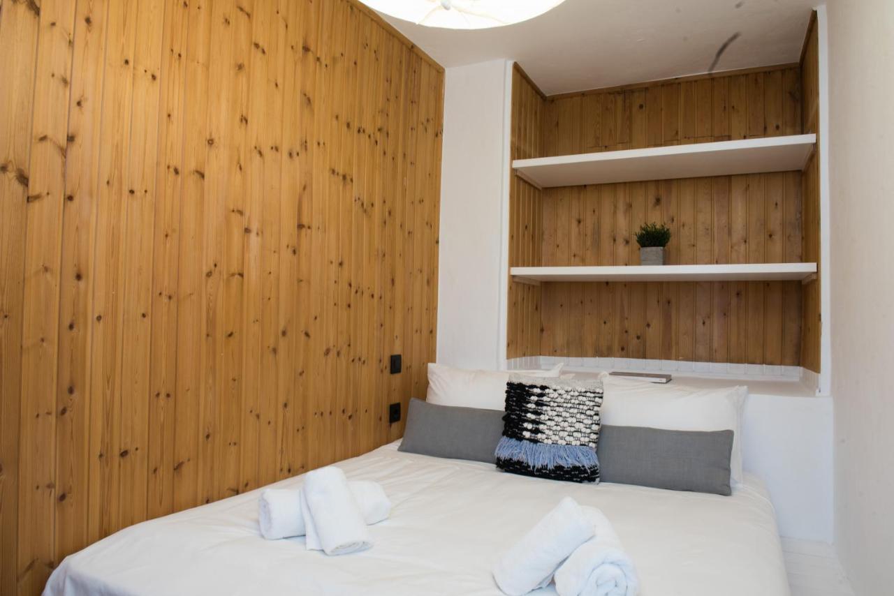 Town Pin By Monocle Apartment